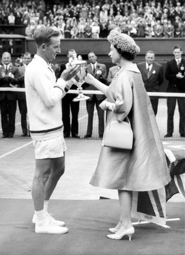 并不友善 并不友善