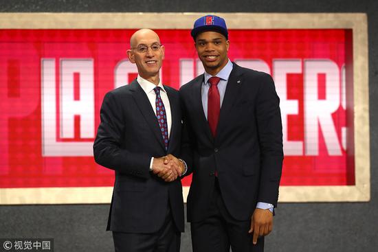 毫不吃亏 毫不吃亏